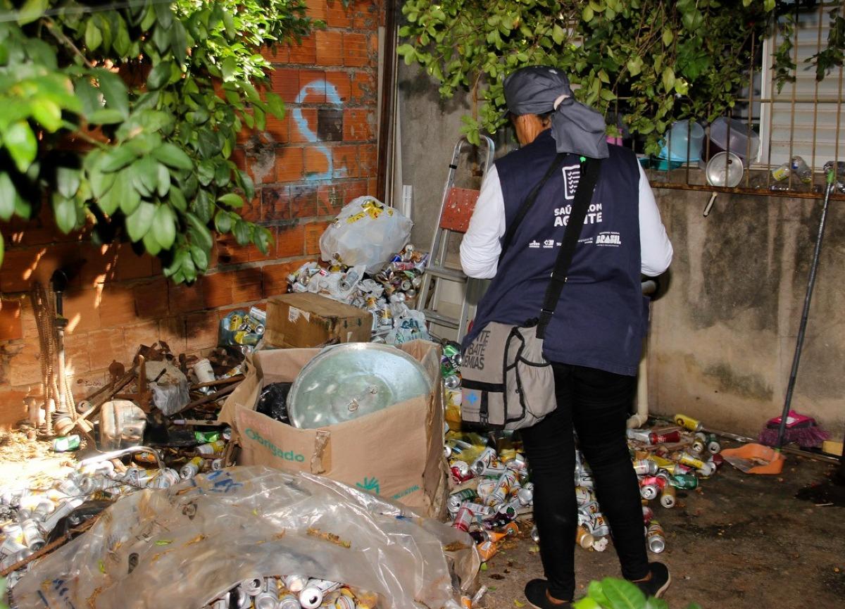 Ação contra a Dengue recolhe 40 toneladas de lixo e entulhos em 4