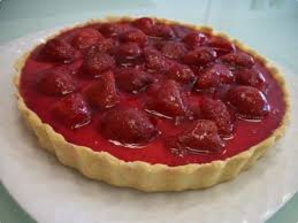 TORTA DE MORANGO