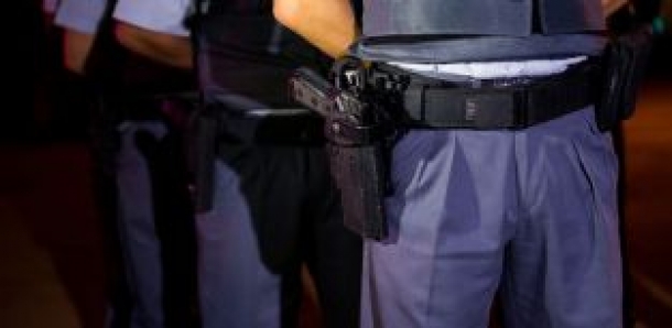 POLICIA