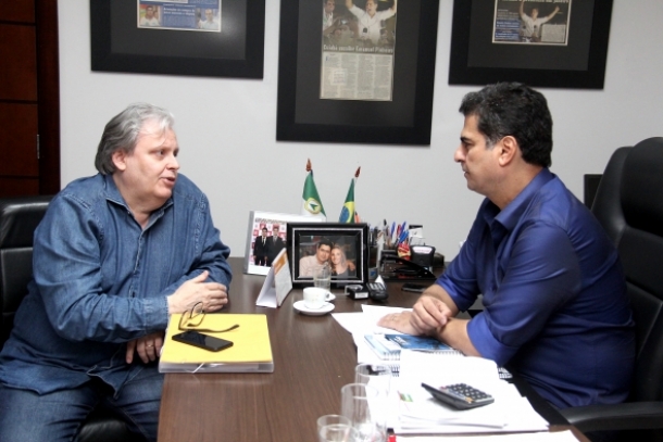 Prefeito e Luiz Possas