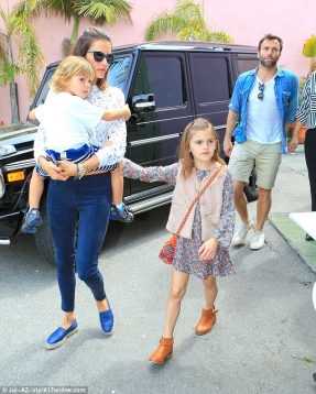 Alessandra, Mazur e filhos