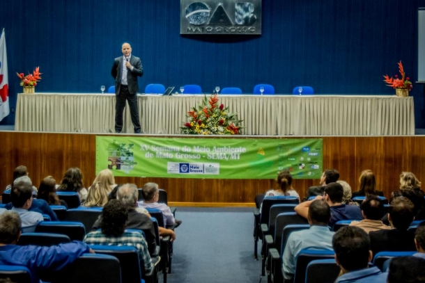 MESA REDONDA