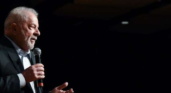 lula-durante-discurso-a-parlamentares-na-sede-da-equipe-de-transicao-10112022204631662.jpeg