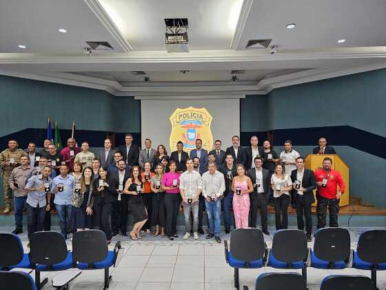 ENTREGA MEDALHAS 2411.jpeg