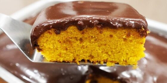 bolo-de-cenoura-com-farinha-de-aveia-fofinho-receita-730x365.jpg