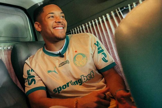 Vitor-Roque-1.jpg