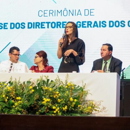 Janaina  participa da posse de novos diretores do IFMT e reforça parceria com a instituição