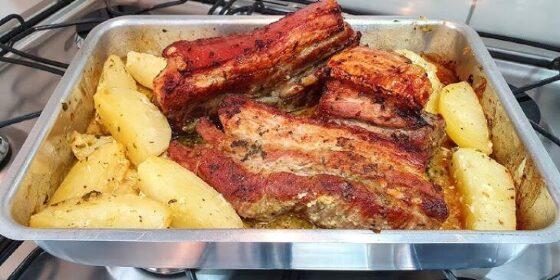 costelinha-de-porco-no-forno-730x365.jpg
