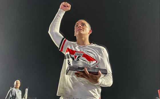 Lucca-Marques-Alencar-Sao-Paulo-x-Libertad-Copa-Libertadores-2025_Easy-Resize.com_.jpg