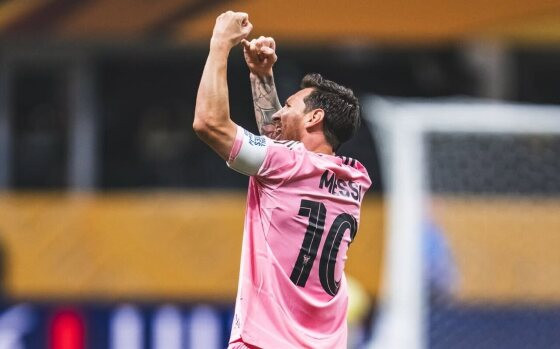 Lionel-Messi-_01_Easy-Resize.com_.jpg