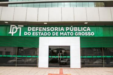 https://cdn.noticiamax.com.br/storage/webdisco/2025/08/06/370x278/80042d18faf0ebaf6c0c7b4015ec197a.jpg