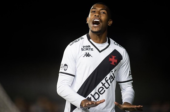 Vasco-x-Cruzeiro.-Rayan.jpg