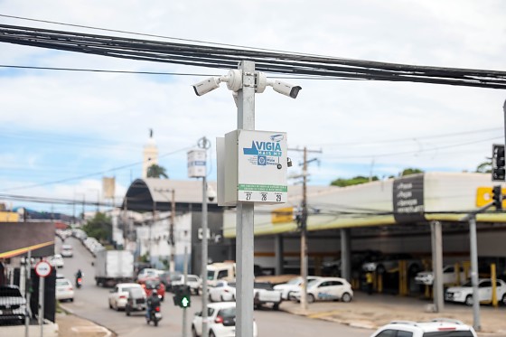 9A3A8640 (2)-Photoroom.png