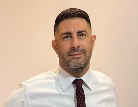 A tecnologia fala inglês e o mercado também