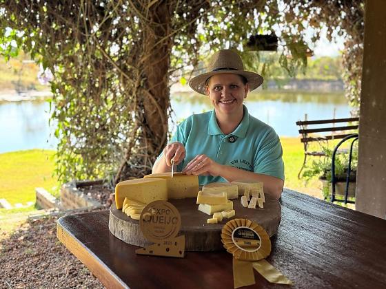 CAPA BALANÇO MULHER.jpg