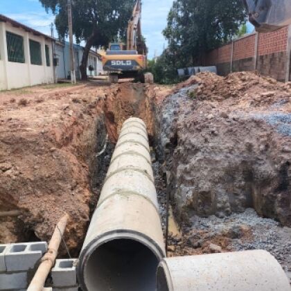 Após articulação de Paula Calil, obras de asfalto avançam no Jardim Presidente II e Residencial Coxipó