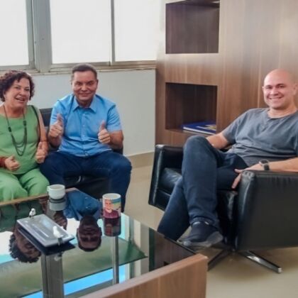 Baixinha reúne Abílio e Botelho para agilizar regularização fundiária