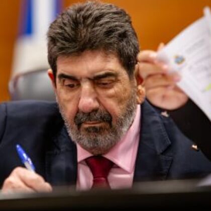 Dr. João indica promoção por bravura a PM que salvou família de afogamento