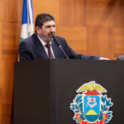 Deputado cobra ampliação do teste do pezinho na saúde pública estadual