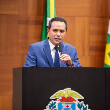 Deputado Diego Guimarães cobra investigação sobre alta dos combustíveis 