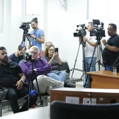 CPI apresenta relatório preliminar sobre despesas e contratos da rede estadual de saúde
