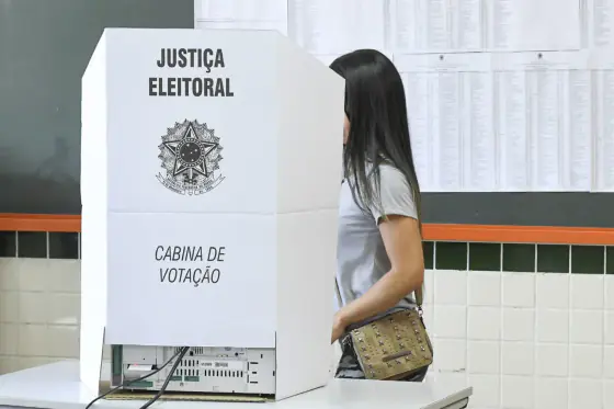voto-feminino-ca1ccb8d.webp
