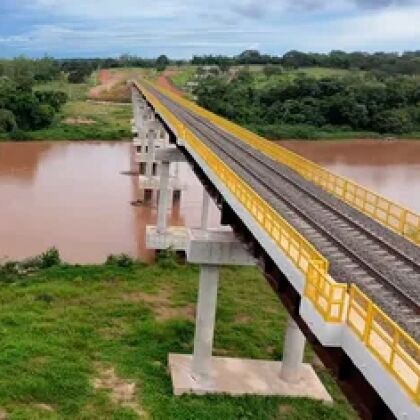 Deputado propõe nome de ex-governador para ponte ferroviária sobre o rio Vermelho