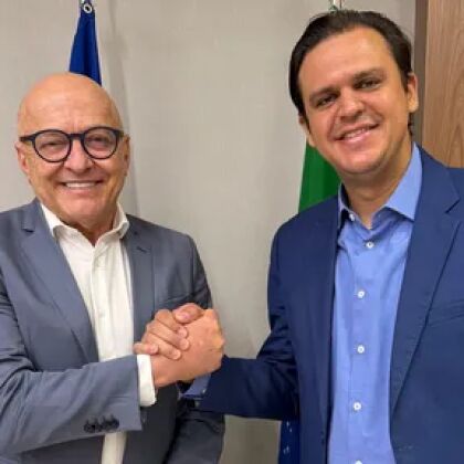 Thiago Silva reúne-se com governador e defende investimentos em educação e saúde