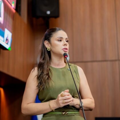 Michelly Alencar defende ampliação de escolas em tempo integral em Cuiabá