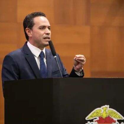 Diego Guimarães defende Cartão Material Escolar para beneficiar alunos e fortalecer comércio